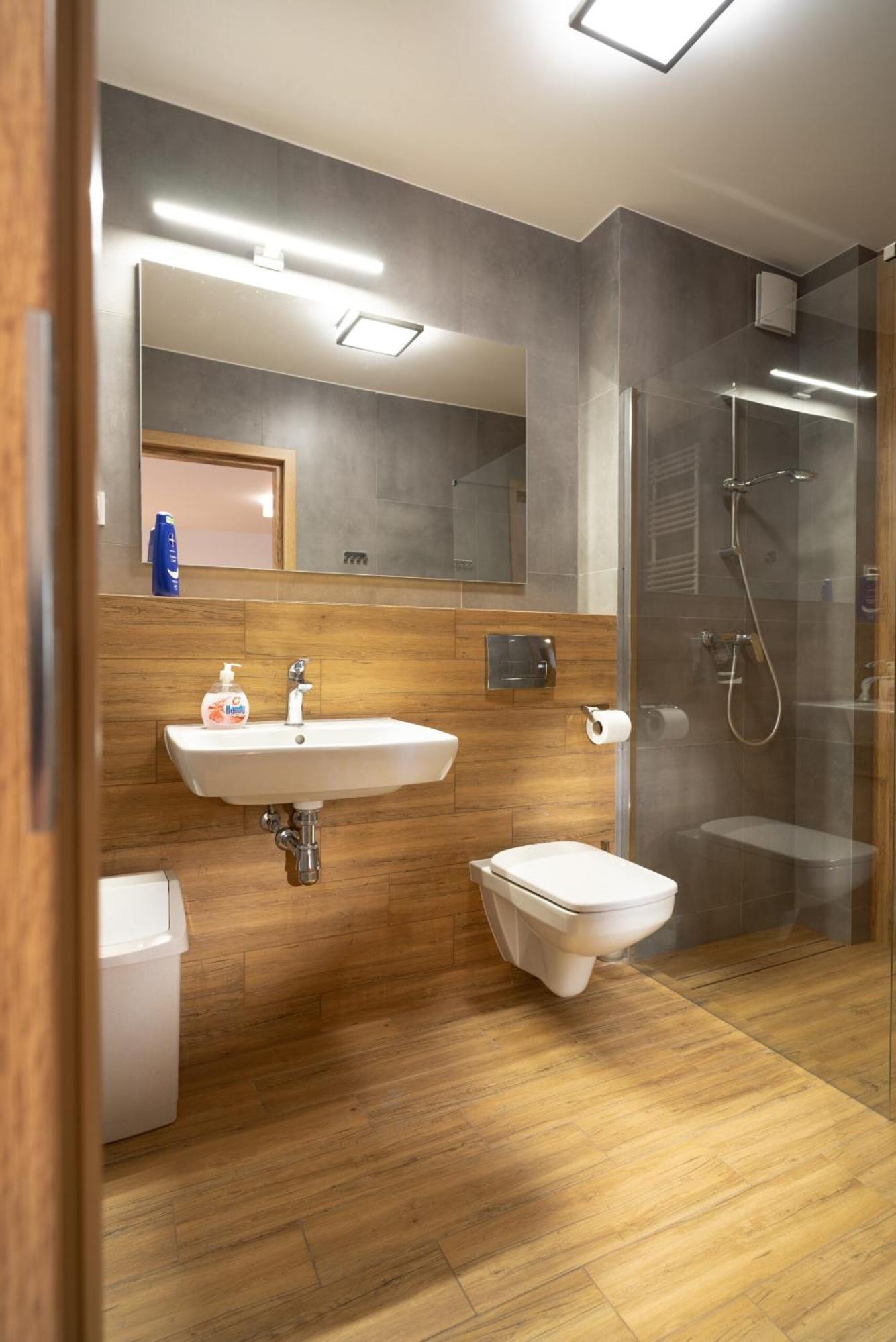 Hotel Plesna Park Zewnętrze zdjęcie