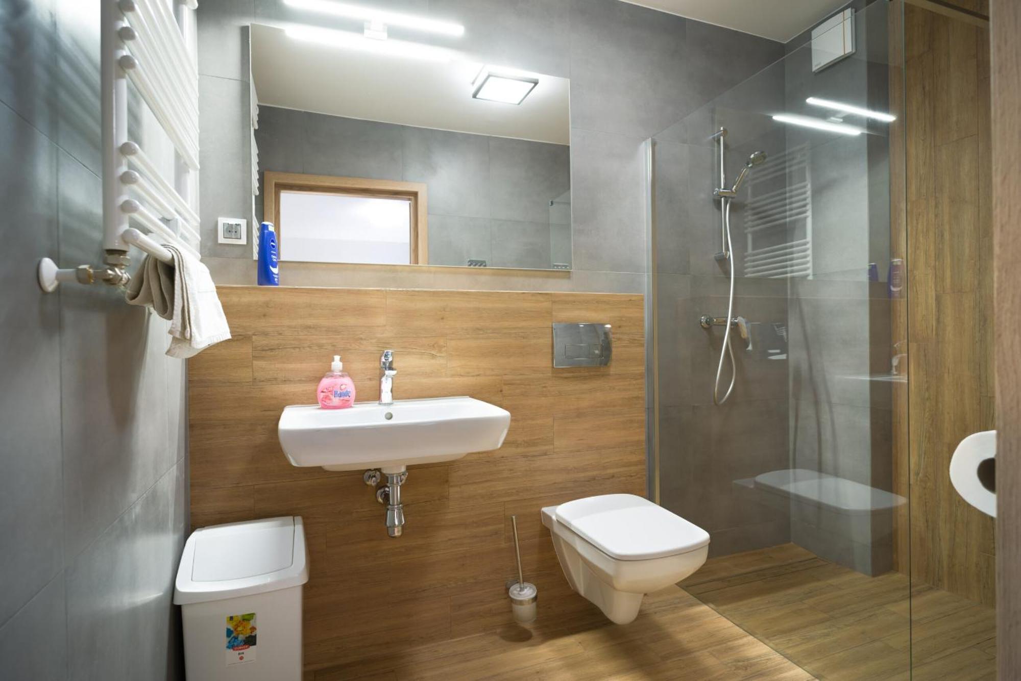 Hotel Plesna Park Zewnętrze zdjęcie