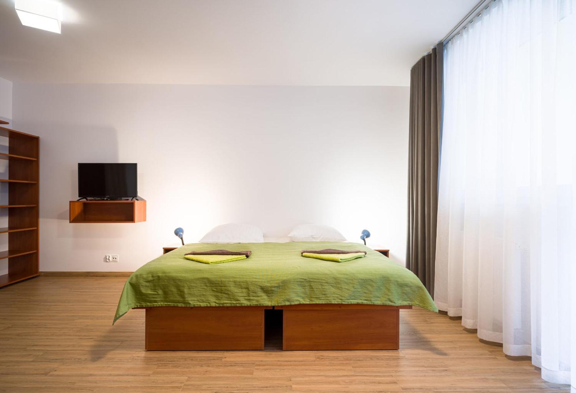 Hotel Plesna Park Zewnętrze zdjęcie