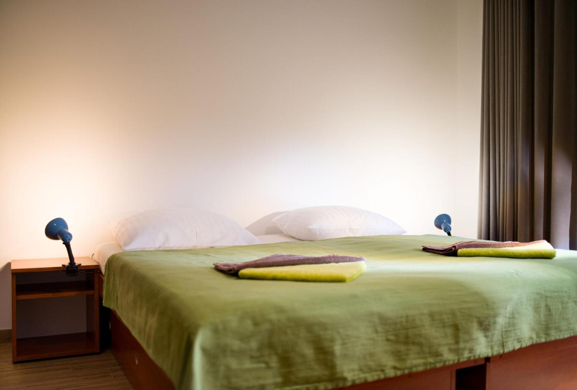 Hotel Plesna Park Zewnętrze zdjęcie
